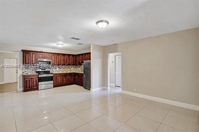 Building Photo - 4041 NW 30th Terrace