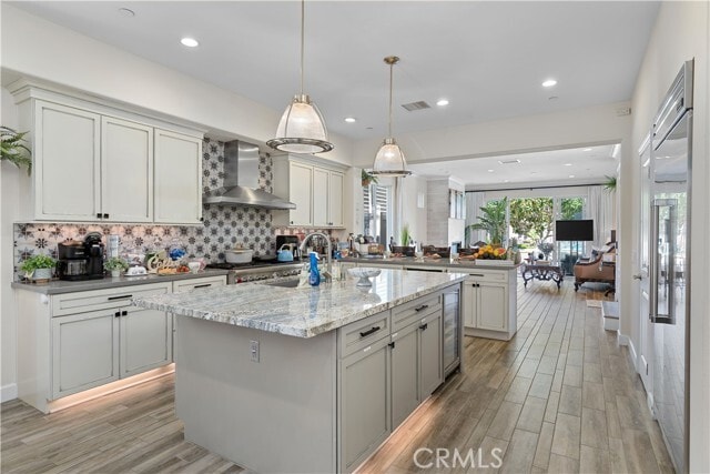 Building Photo - 610 17th St