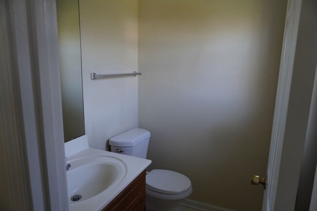 Building Photo - Welcome to your new home!