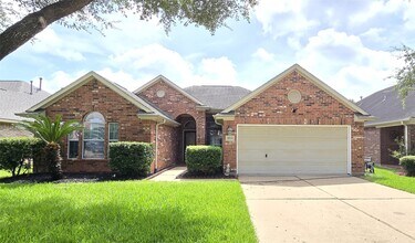 Building Photo - 2014 Pinecreek Pass Ln
