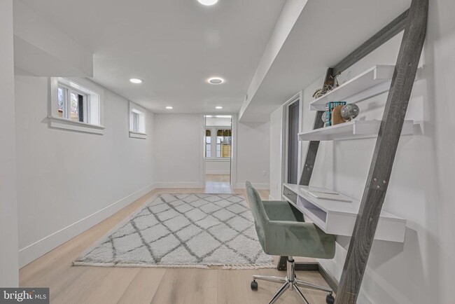 Building Photo - 6007 4th St NW