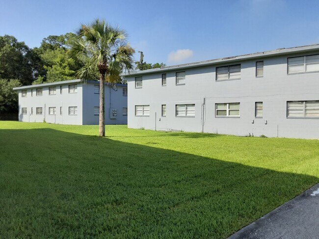 Building Photo - 5141 Shenandoah Ave