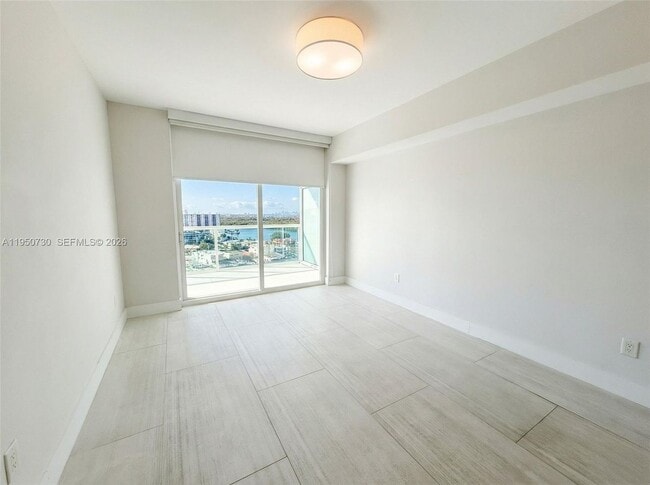 Building Photo - 400 Sunny Isles Blvd