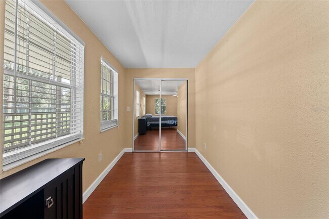 Building Photo - 7911 Lovegren Ln