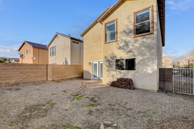 Building Photo - Totally Updated Solar Powered 4 Bedroom! Bedroom and Bath Downstairs!