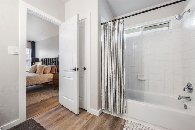 Building Photo - 3309 Wickham Ln