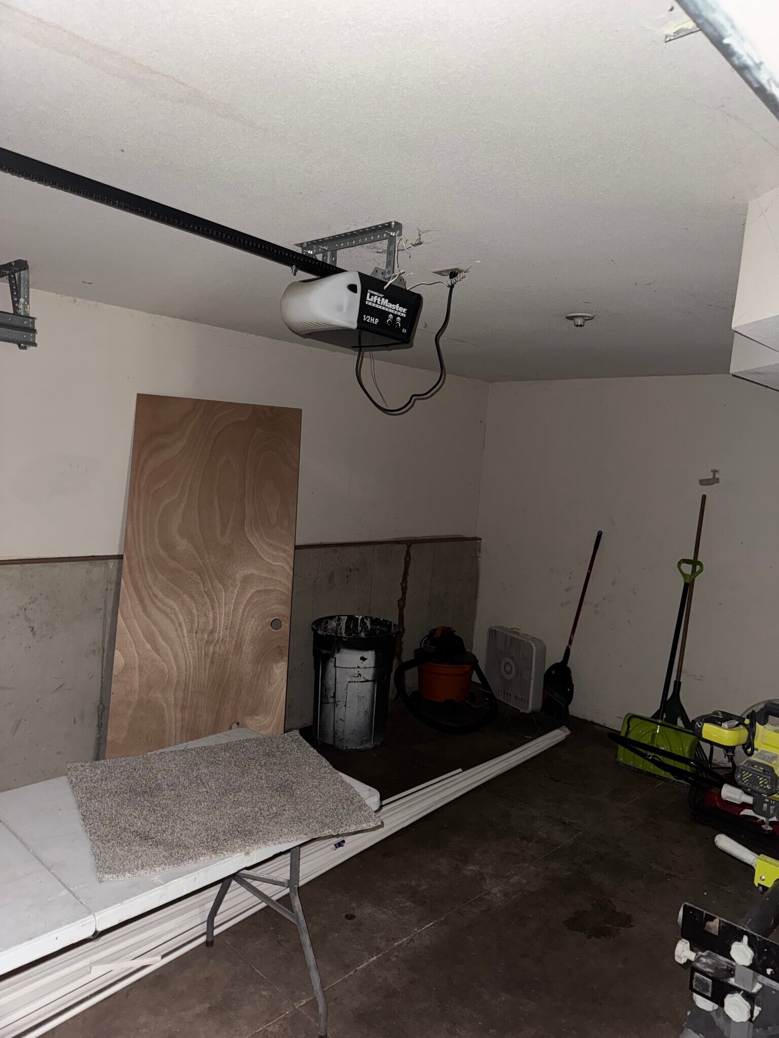 Building Photo - 614 Randolph St