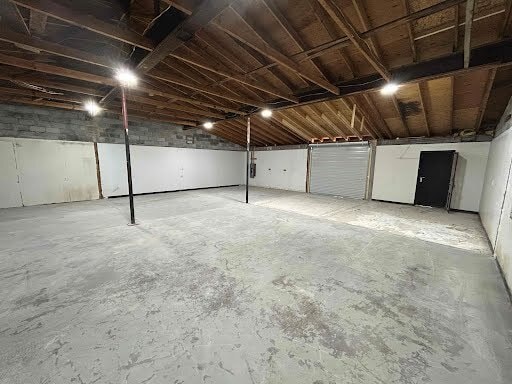 Building Photo - 2270 Harper Rd