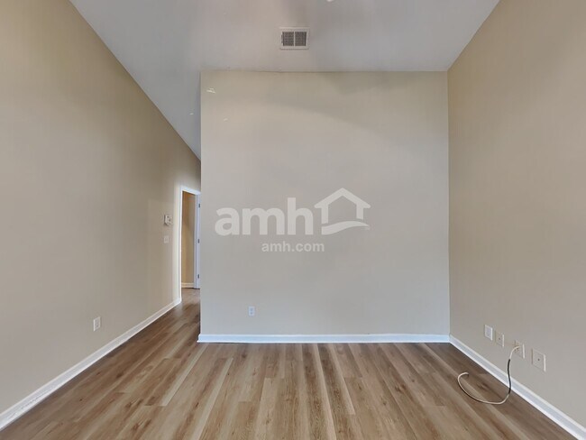 Building Photo - 119 Overlook Ct