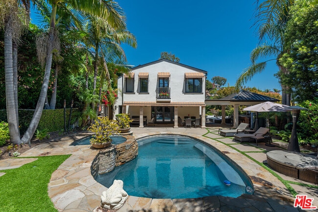 Building Photo - 1357 Miller Dr