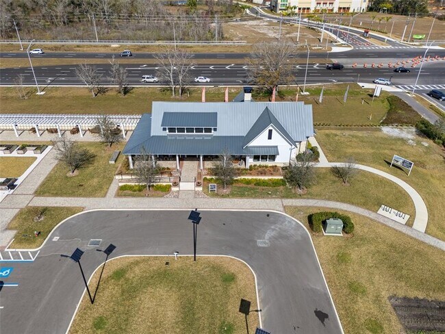 Building Photo - 11385 Crescent Deer Dr