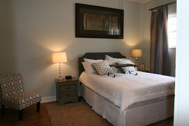 Master Bedroom - 705 Stevens Ave NE