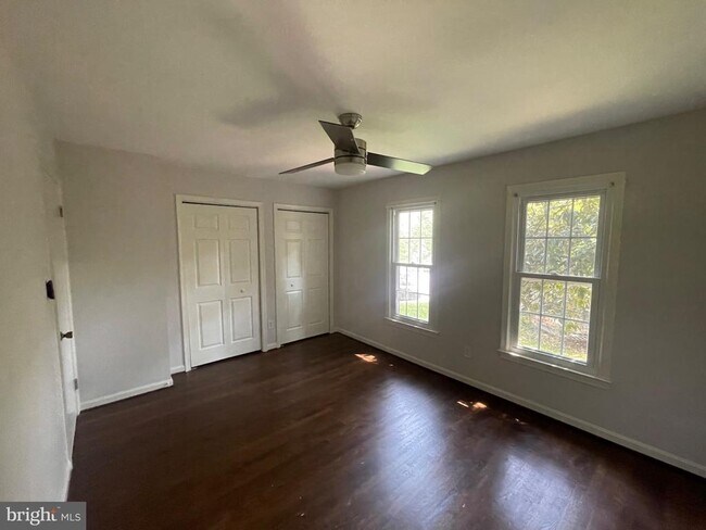 Building Photo - 9609 Barkston Ct