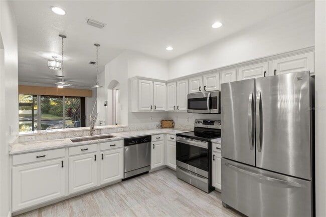 Building Photo - 10365 Heron Key Way