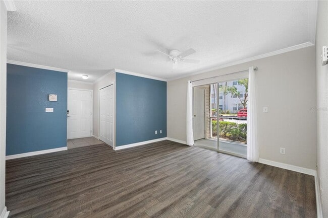 Building Photo - 3300 Haviland Ct