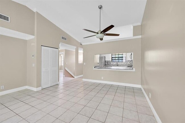 Building Photo - 1410 Congressional Way