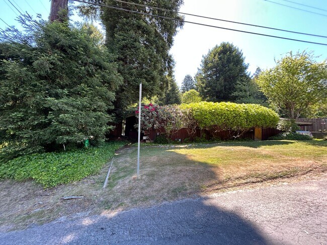 Primary Photo - Union St. Duplex