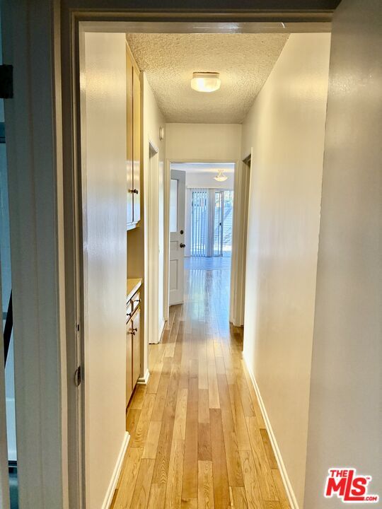 Building Photo - 2425 Ocean Ave