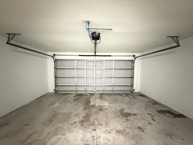 Building Photo - 2209 SW 156th Loop