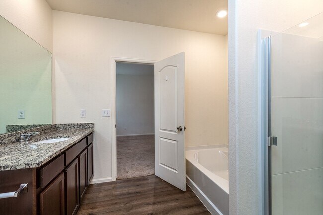 Building Photo - 9764 Chalkstone Ln