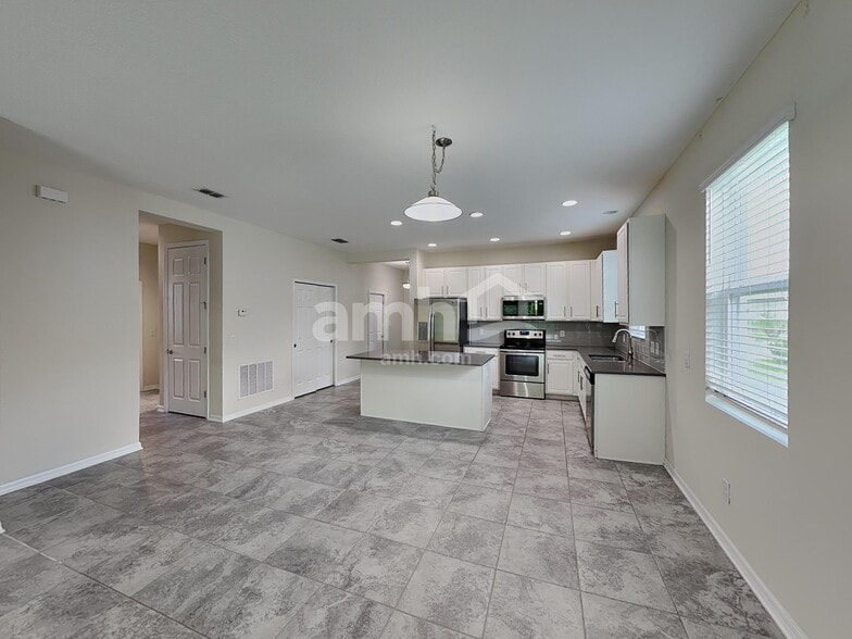 Building Photo - 2729 Corbel Loop