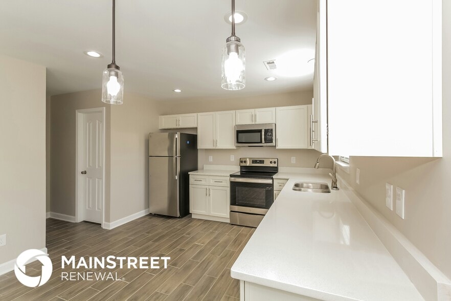 Building Photo - 2529 Manes Ct