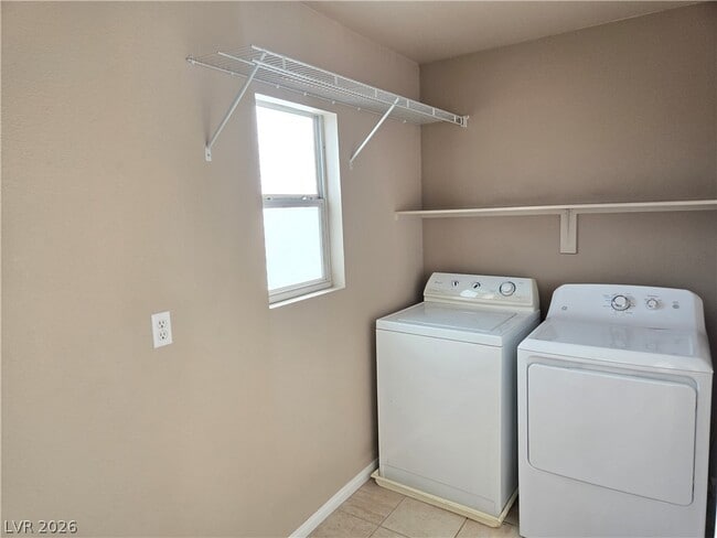 Building Photo - 8212 Annual Ridge St