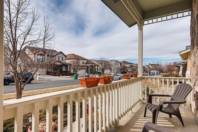 Building Photo - Stunning 3 bed 2.5 ba home for rent at Murphy Creek neighborhood Aurora CO 80018