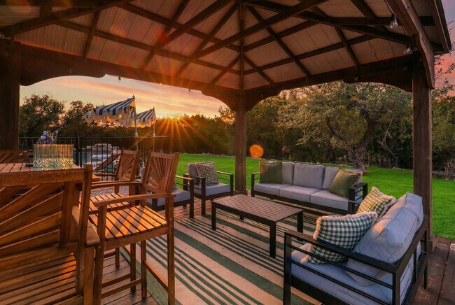 Building Photo - 13420 Trail Driver St