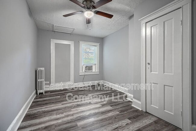 Building Photo - 2419 McCulloh St