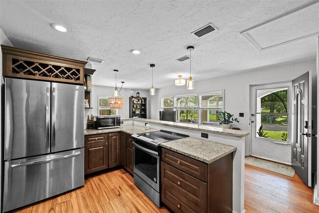 Building Photo - 2519 Emma Cir