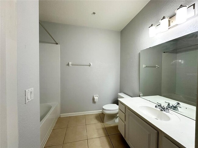 Building Photo - 5048 Shoreway Loop