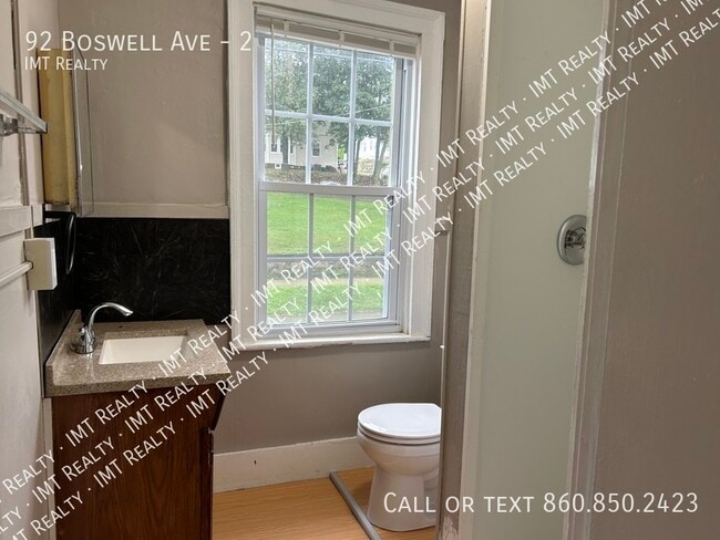 Building Photo - 92 Boswell Ave