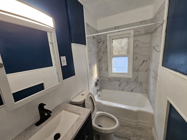 Building Photo - 3788 W 34th St