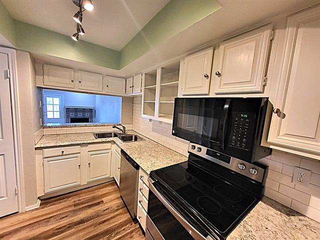Building Photo - 3635 Garden Brook Dr