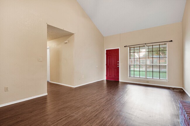 Building Photo - 3-Bedroom, 2-Bath Rental Home – South San Antonio