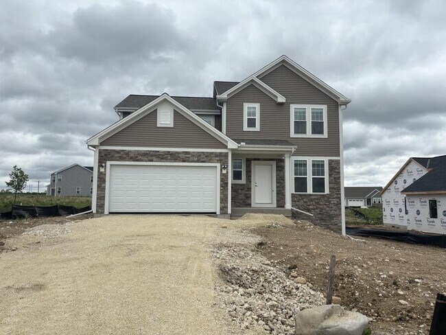 Building Photo - 670 Lambert Dr