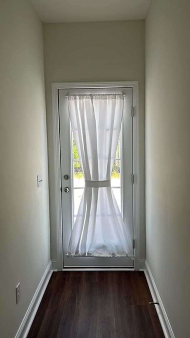 Building Photo - 492 Rutledge Dr