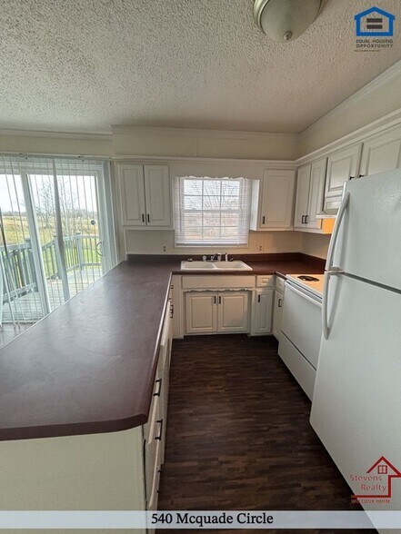 Building Photo - 540 McQuade Cir