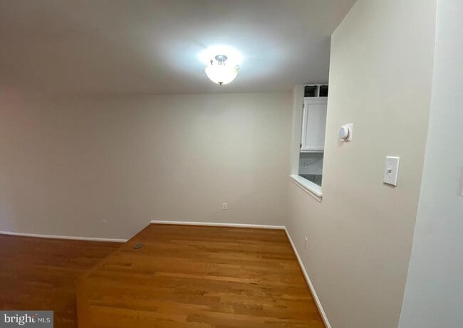 Building Photo - 11198 Silentwood Ln