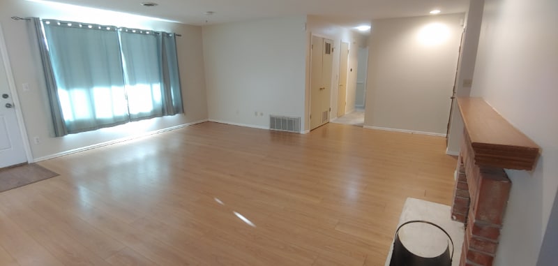 Building Photo - 6540 Delmonico Dr