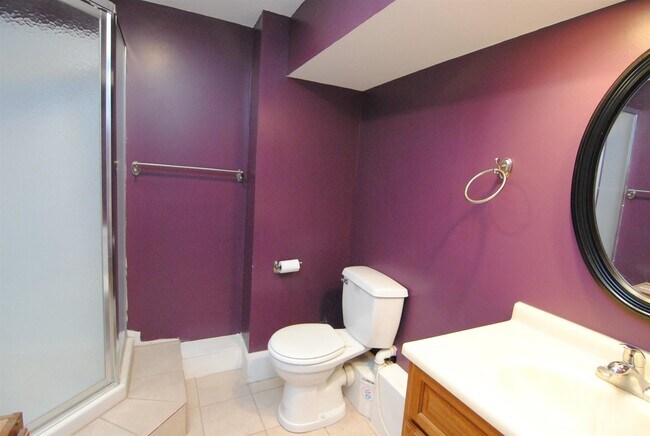 Building Photo - 78 Cadogan Way