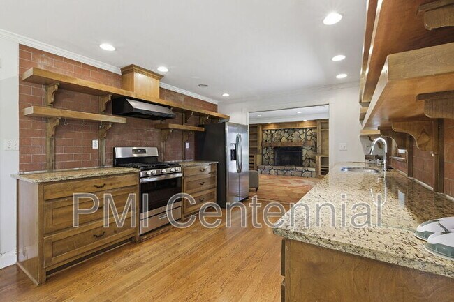 Building Photo - 2649 Homeland Dr