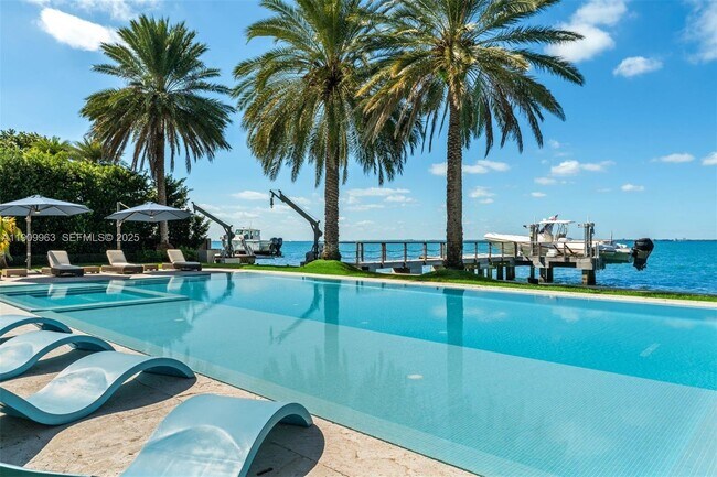 Building Photo - 360 Harbor Dr