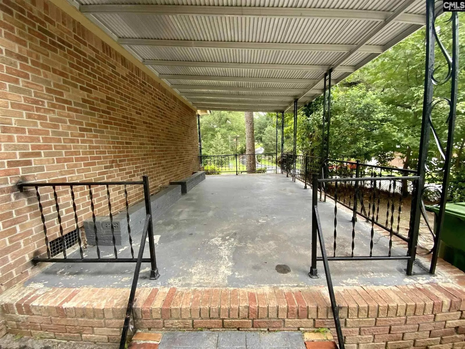 Building Photo - 101 Woodcrest Dr