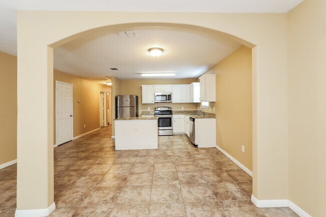Building Photo - 11450 Indian Canyon
