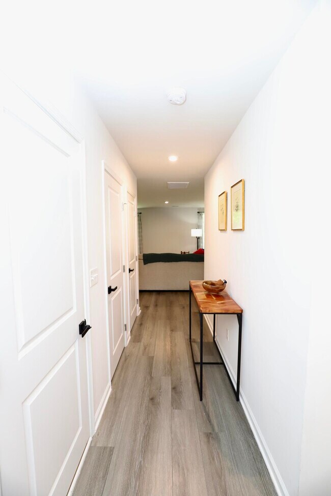 Building Photo - 1029 Bermuda Cedar Ln