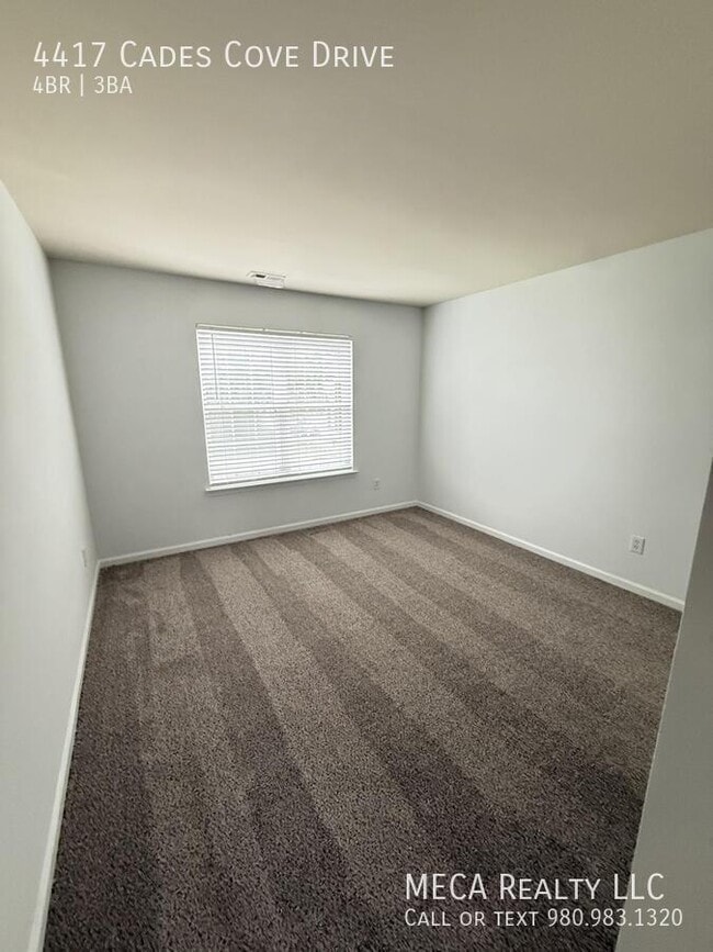 Building Photo - 4417 Cades Cove Dr