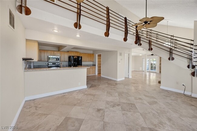 Building Photo - 1114 Vegas Valley Dr