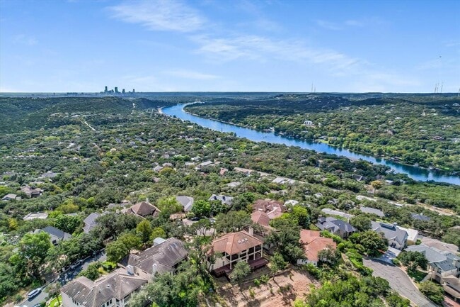 Building Photo - 4708 Lookout Mountain Cove